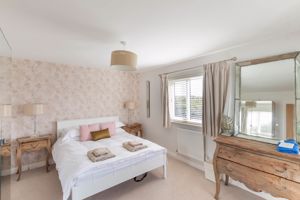 Photo 5- click for photo gallery